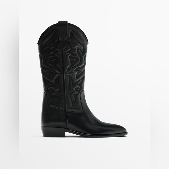 NWT. Massimo Dutti Black Leather Embroidered Cowboy Boots. Size 8. - Picture 1 of 8